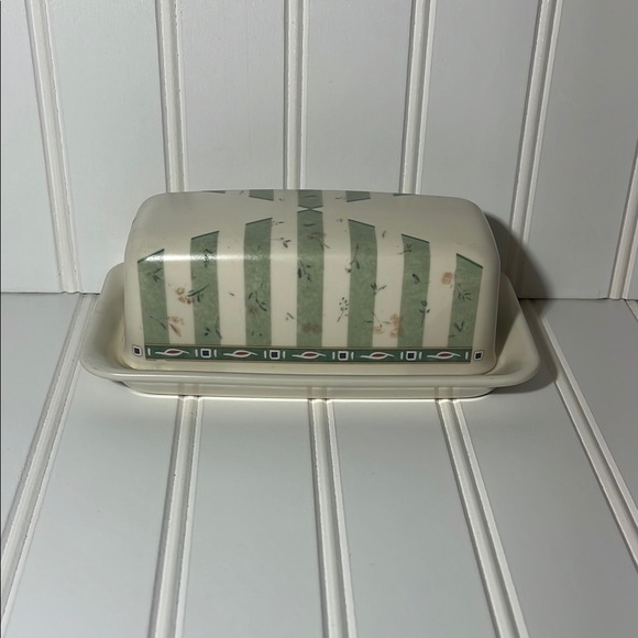 Pfaltzgraff‎ Naturewood butter dish with lid - Picture 1 of 10